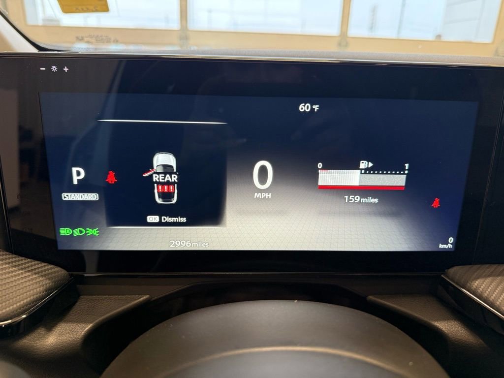 Used 2025 Nissan Kicks SR image 28