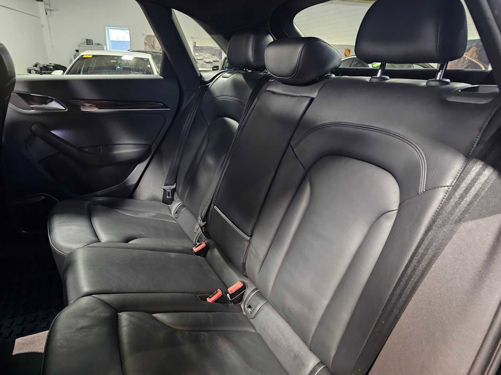 Used 2016 Audi Q3 2.0T Prestige w/ Prestige Package image 17