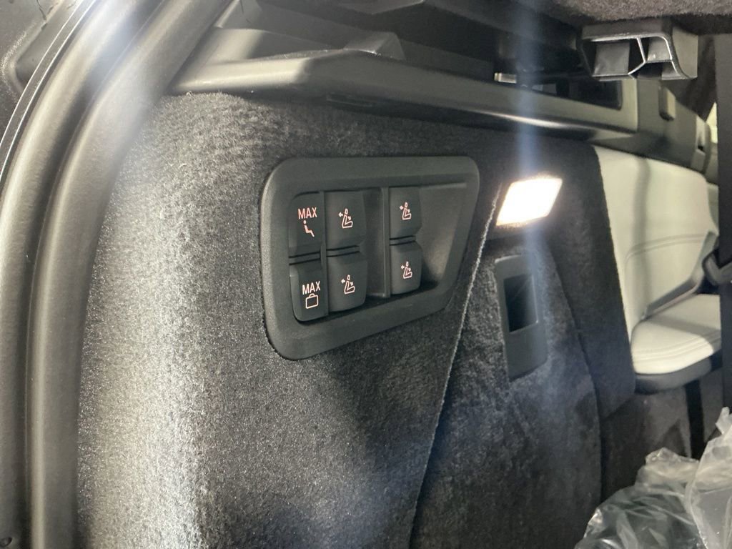New 2026 BMW X7 xDrive40i AWD/4WD image 33