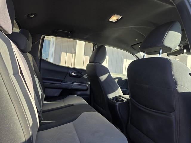 Used 2021 Toyota Tacoma TRD Off-Road image 25