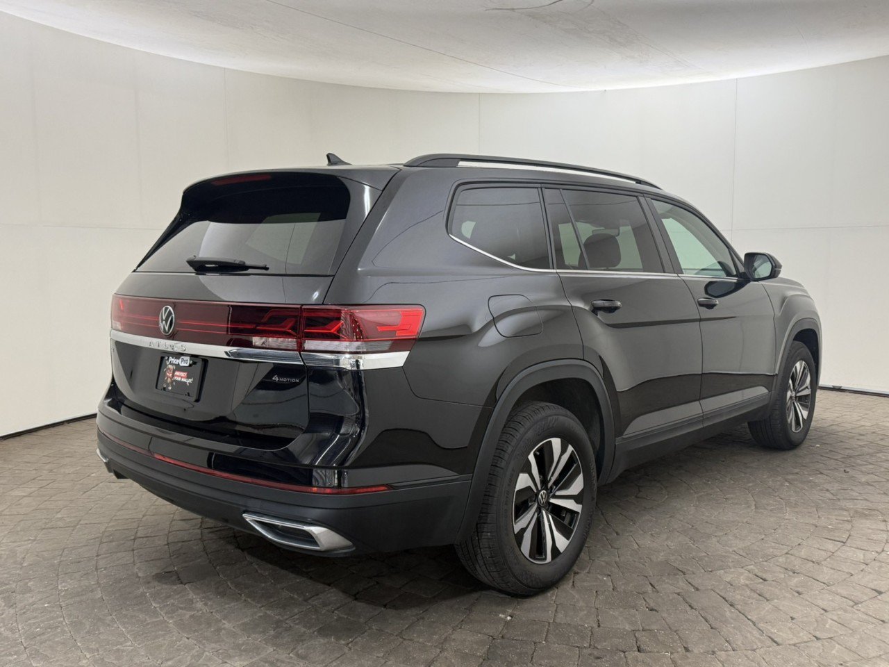 Used 2026 Volkswagen Atlas SE AWD/4WD image 9