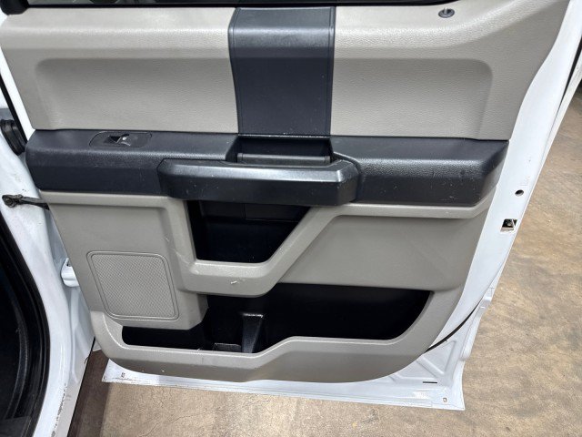 Used 2022 Ford F250 XL w/ Power Equipment Group AWD/4WD image 25