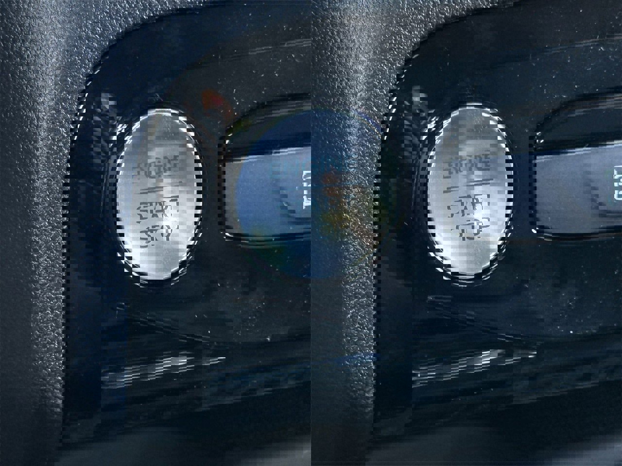 New 2026 Ford Escape ST-Line w/ Tech Pack #1 image 18