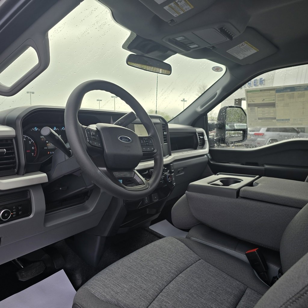 New 2025 Ford F250 XLT w/ Snow Plow Prep Package image 21