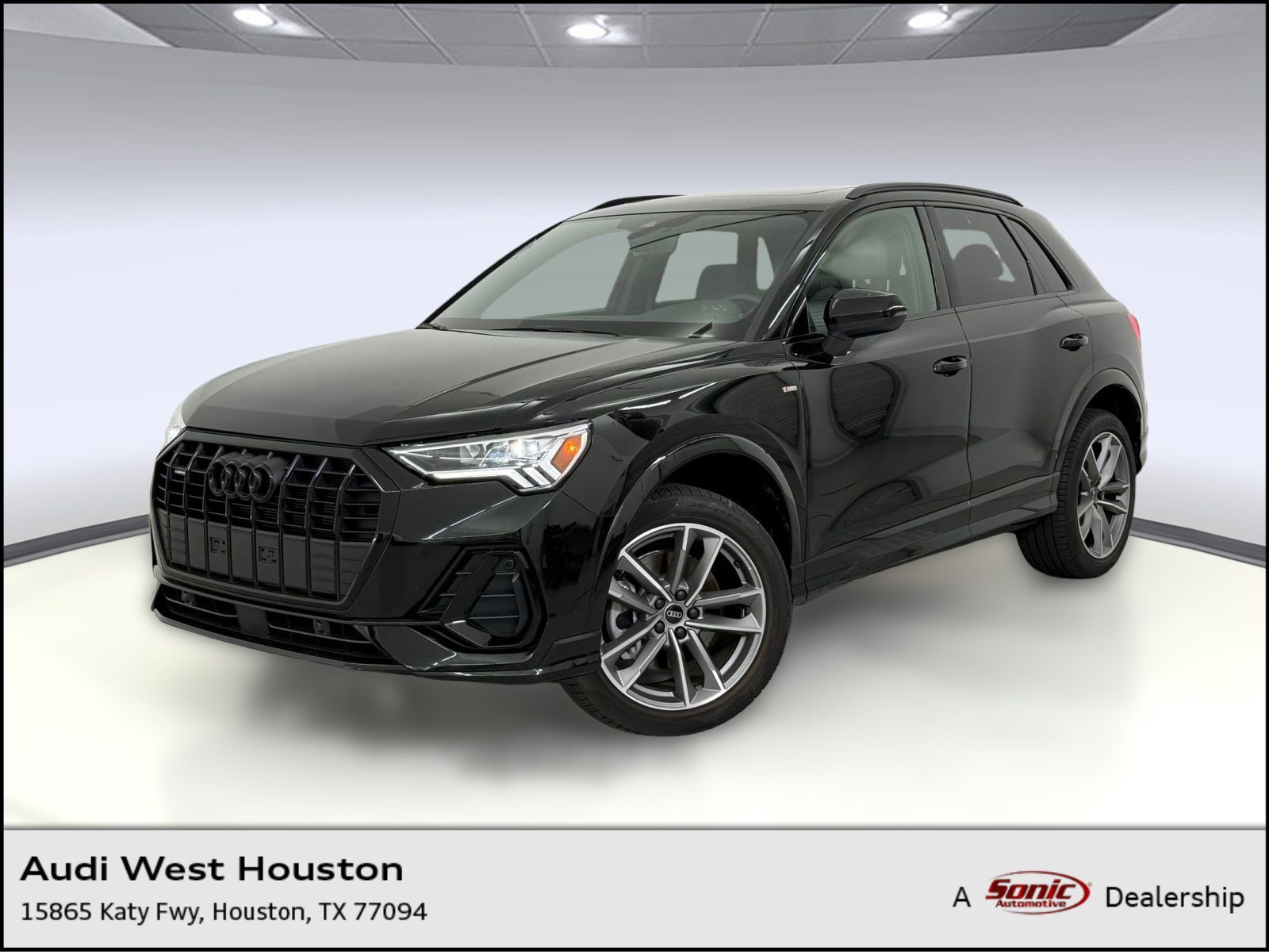 Used 2025 Audi Q3 2.0T Premium w/ Convenience Package