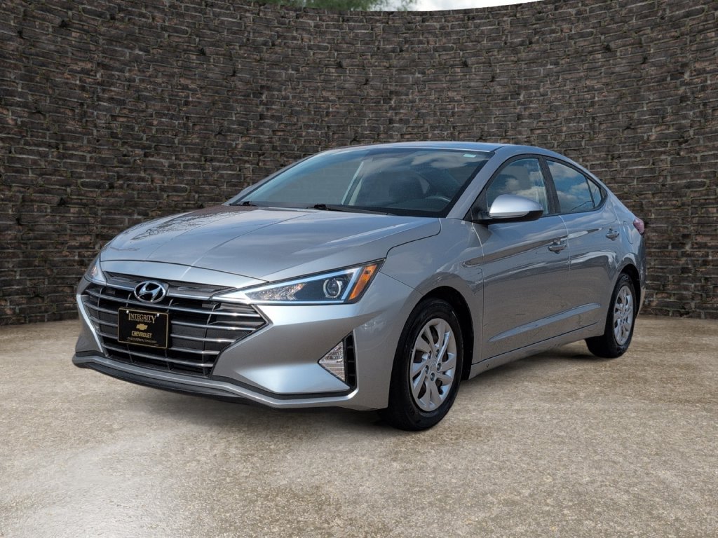 Used 2020 Hyundai Elantra SE FWD image 6
