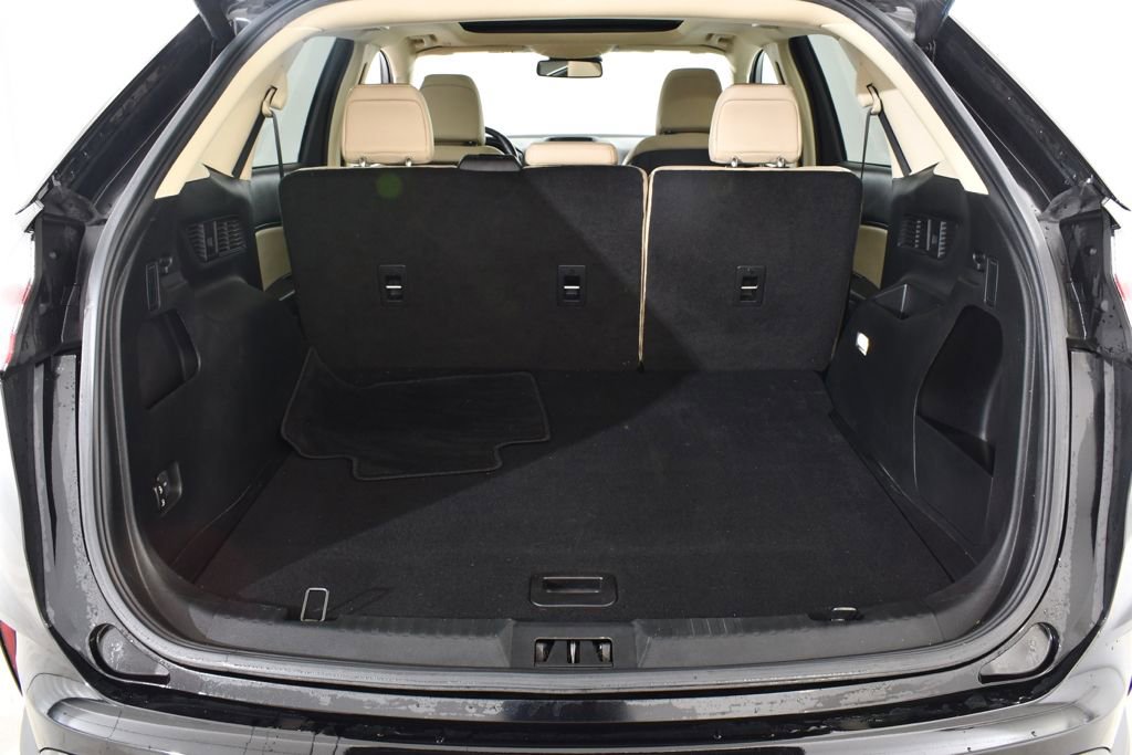 Used 2023 Ford Edge SEL w/ Convenience Package image 20