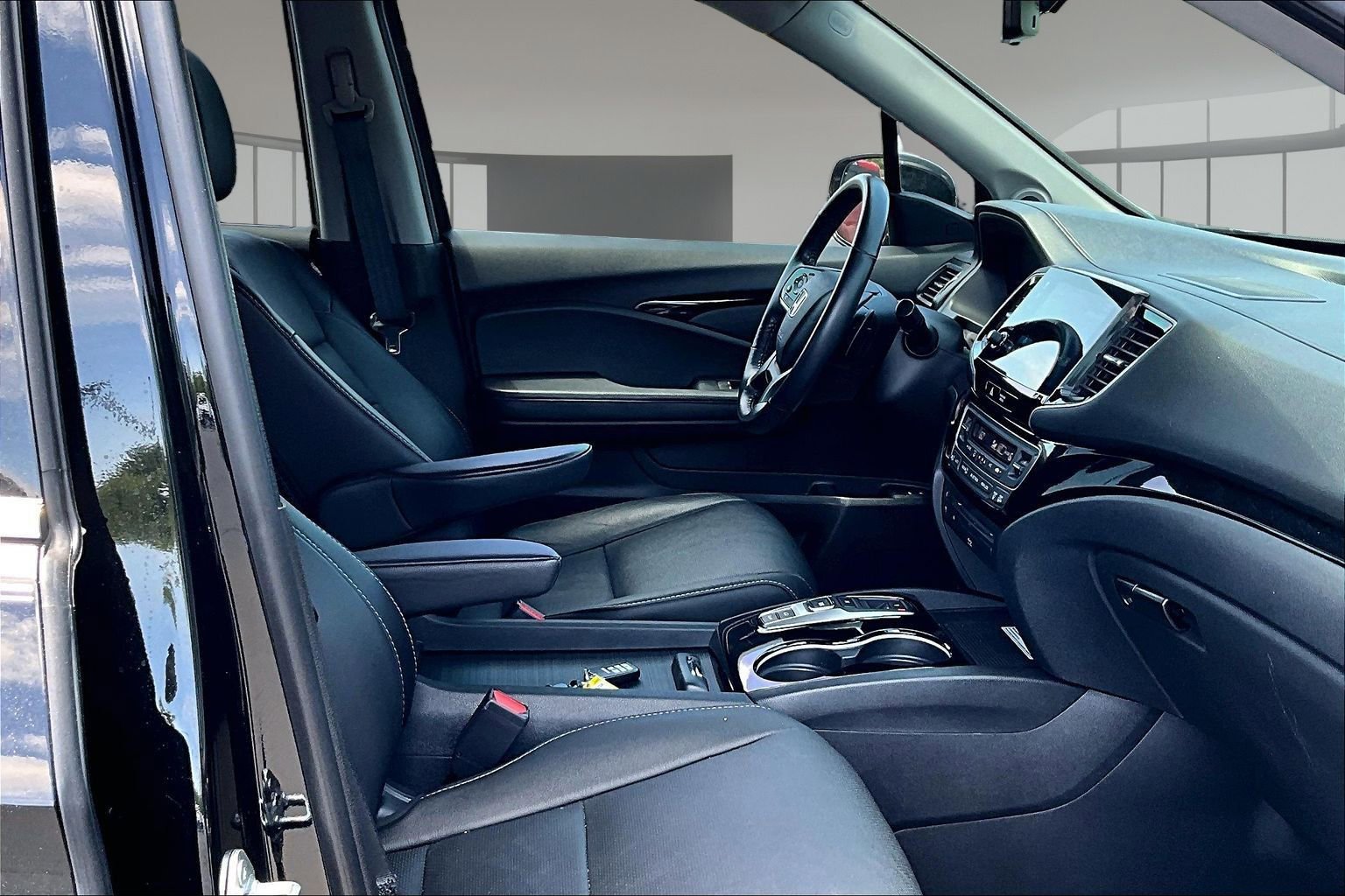 Used 2021 Honda Pilot Elite image 30