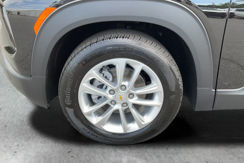 New 2026 Chevrolet TrailBlazer LS FWD image 21