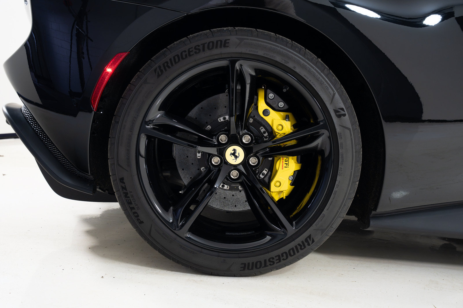 Certified 2026 Ferrari 296 GTS RWD image 22