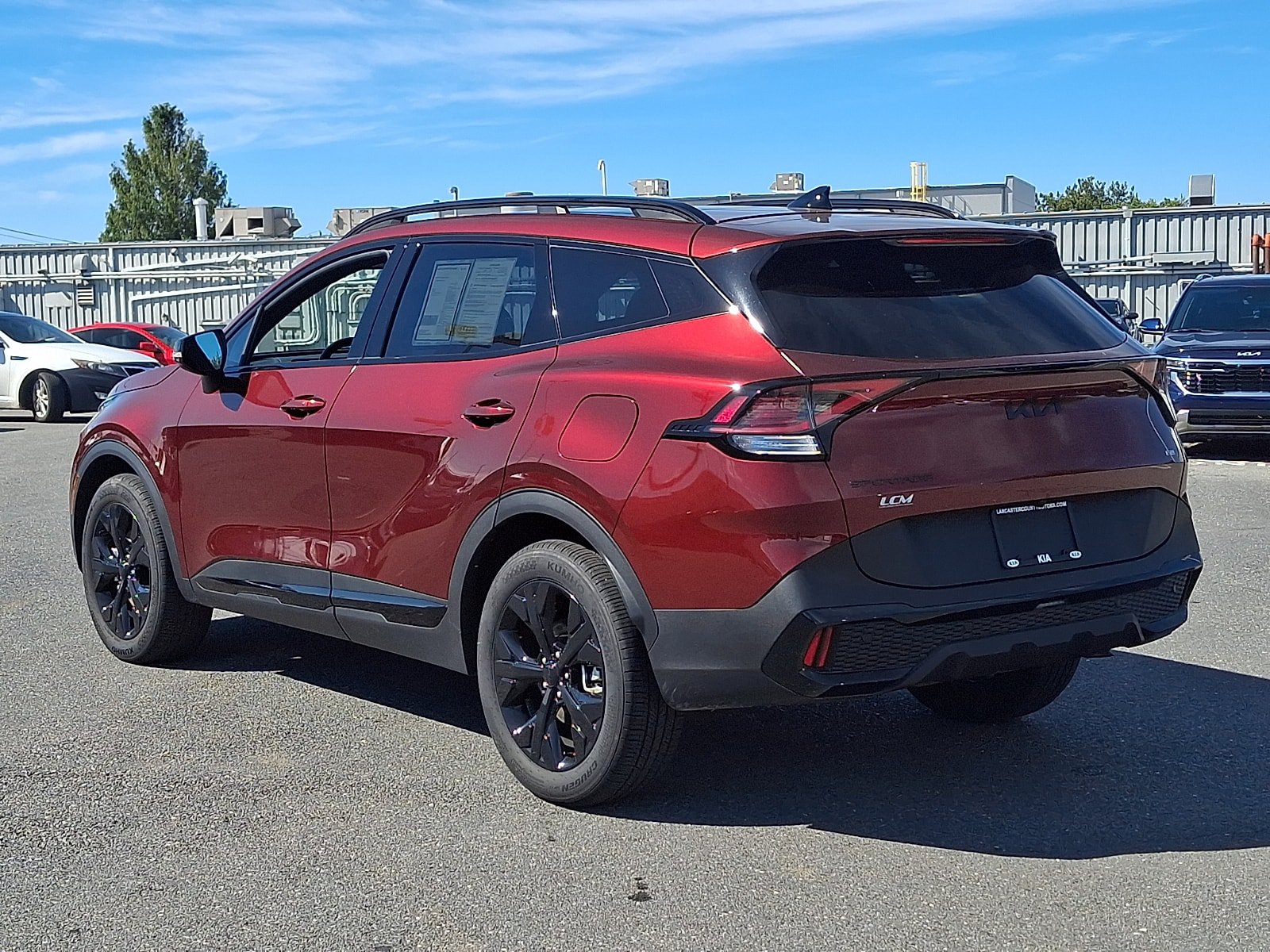 Used 2025 Kia Sportage X-Line w/ Premium Package AWD/4WD image 6