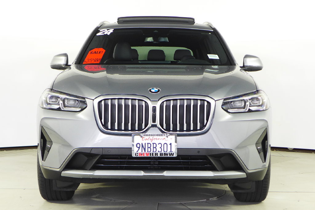 Used 2024 BMW X3 sDrive30i w/ Premium Package RWD image 3