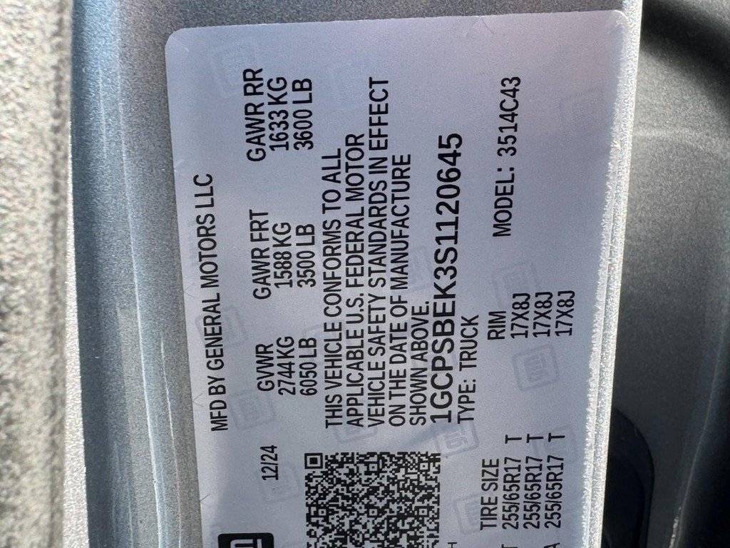 Used 2025 Chevrolet Colorado W/T RWD image 26