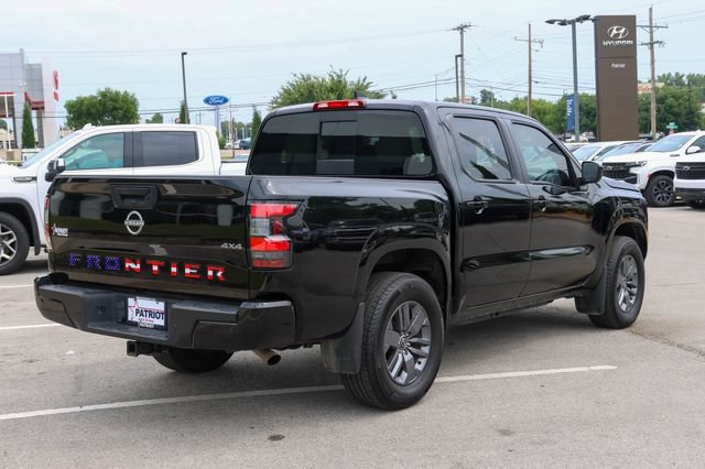 Used 2025 Nissan Frontier SV w/ SV Convenience Package AWD/4WD image 3