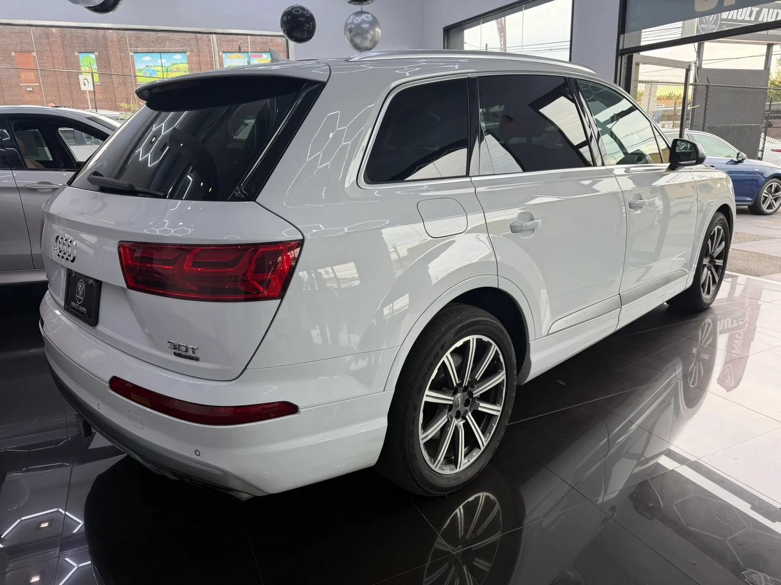 Used 2017 Audi Q7 3.0T Prestige AWD/4WD image 15