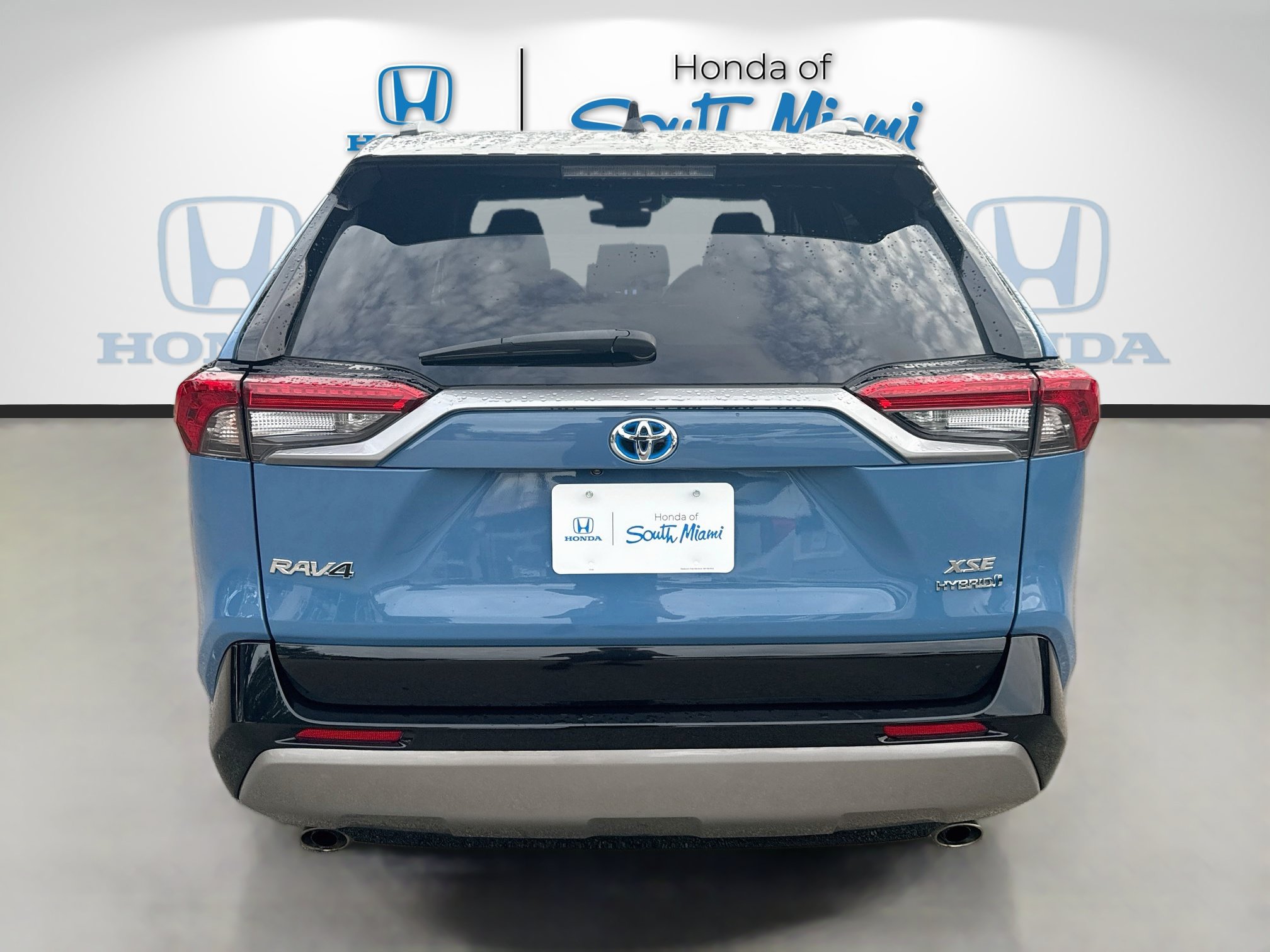 Used 2023 Toyota RAV4 XSE w/ XSE Grade Weather Package AWD/4WD image 6