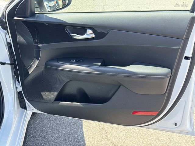 Used 2023 Kia Forte GT-Line image 8