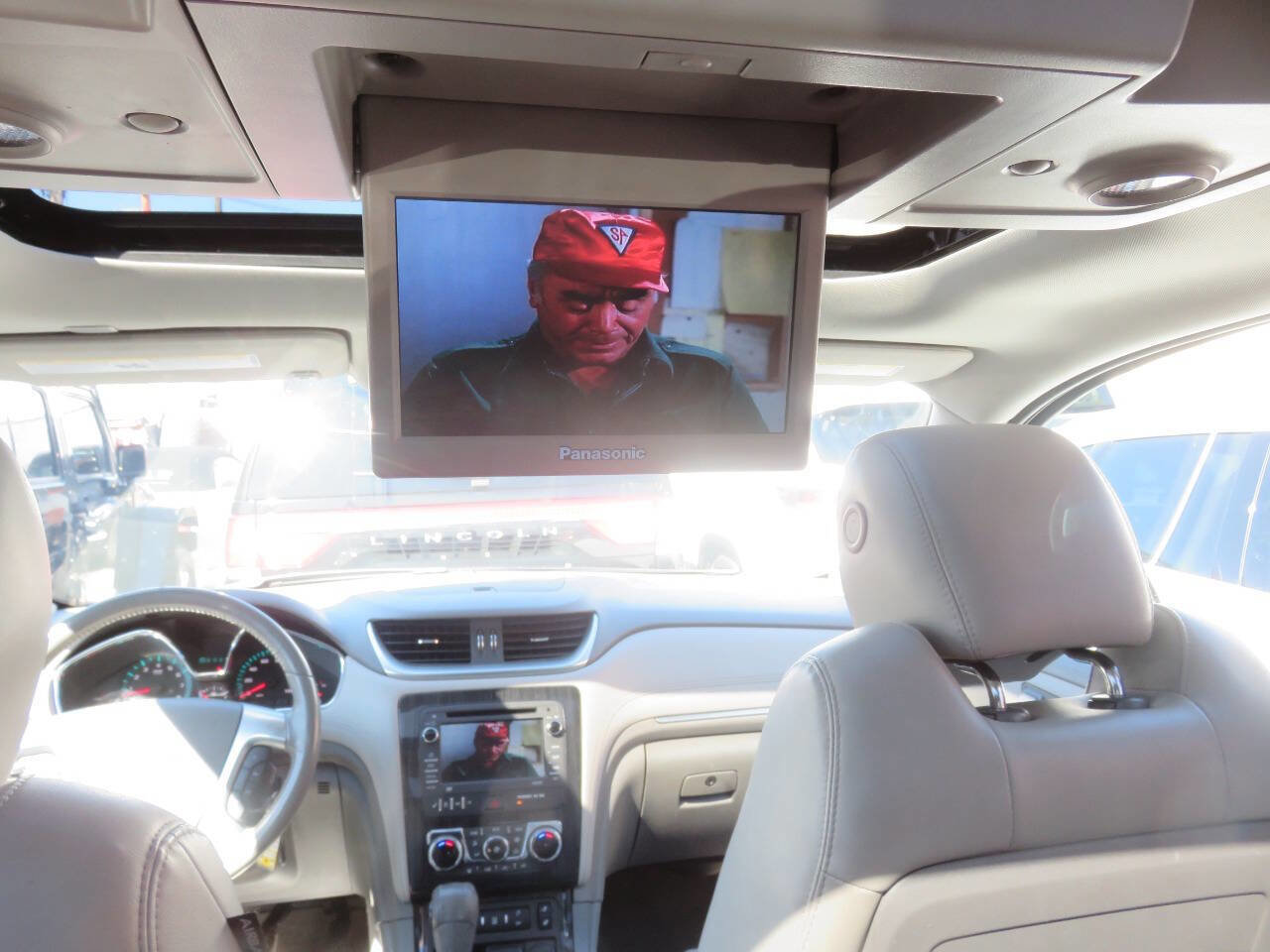 Used 2017 Chevrolet Traverse LT image 21