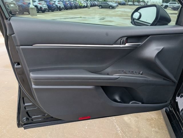 Used 2024 Toyota Camry LE FWD image 19