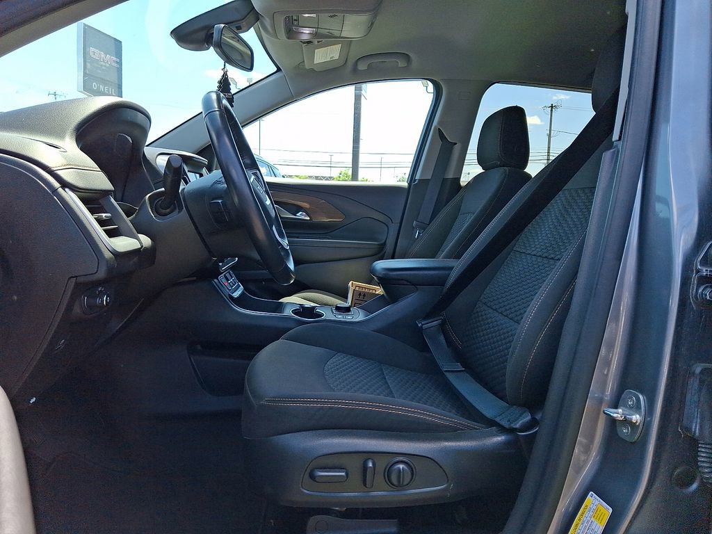 Certified 2020 GMC Terrain SLE w/ Driver Convenience Package AWD/4WD image 8