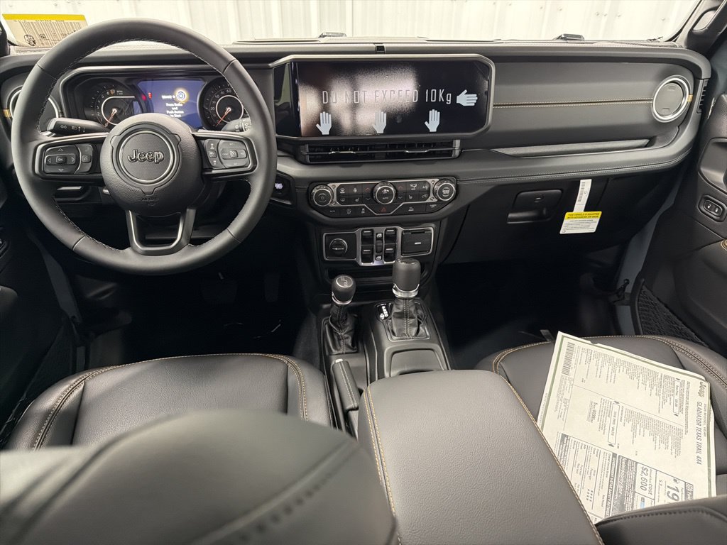 New 2026 Jeep Gladiator Sport AWD/4WD image 12