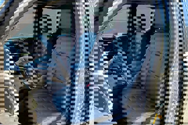 New 2026 GMC Canyon Elevation w/ Convenience Package image 9