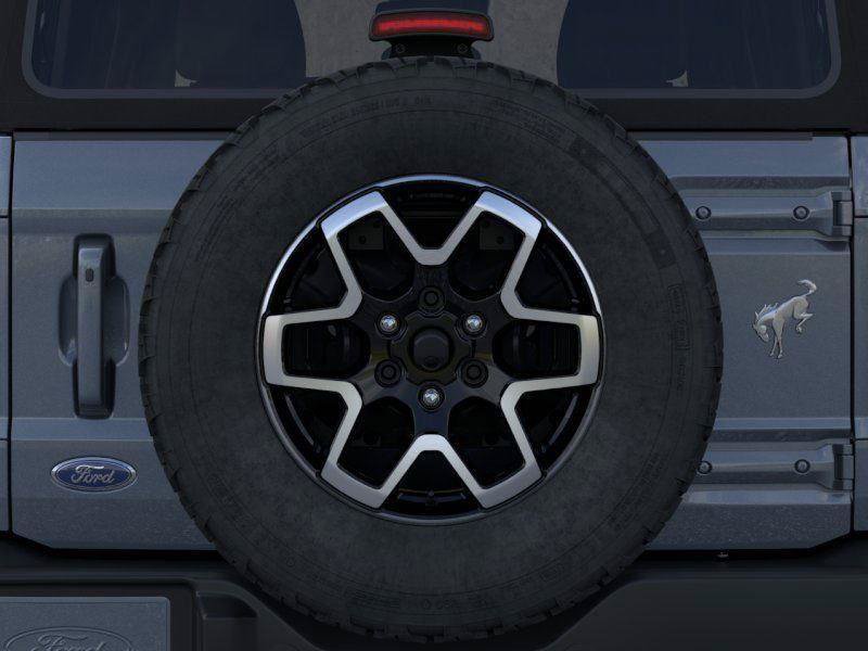 New 2025 Ford Bronco Outer Banks AWD/4WD image 24
