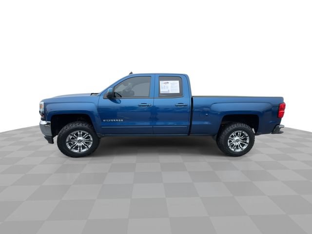 Used 2017 Chevrolet Silverado 1500 LT w/ All Star Edition AWD/4WD image 5