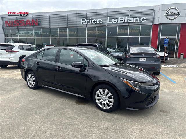 Used 2024 Toyota Corolla LE FWD image 1