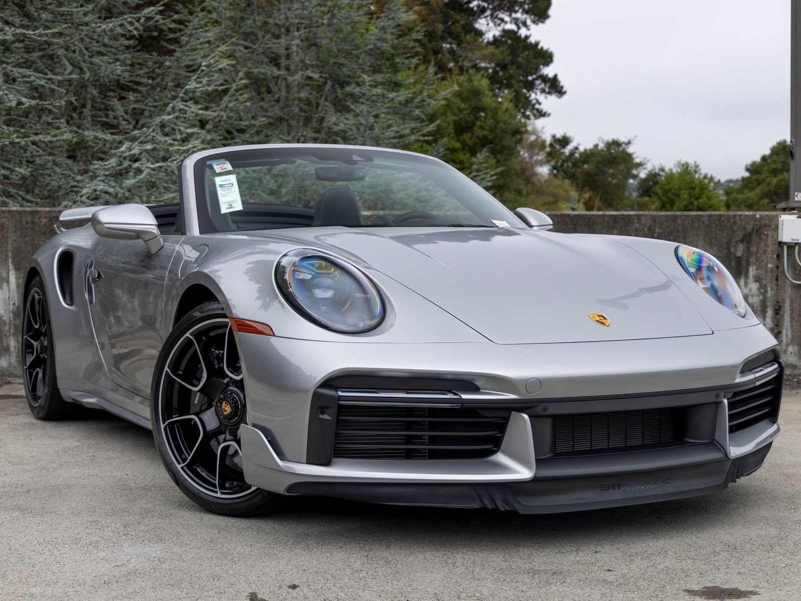 Certified 2025 Porsche 911 Turbo S AWD/4WD image 9