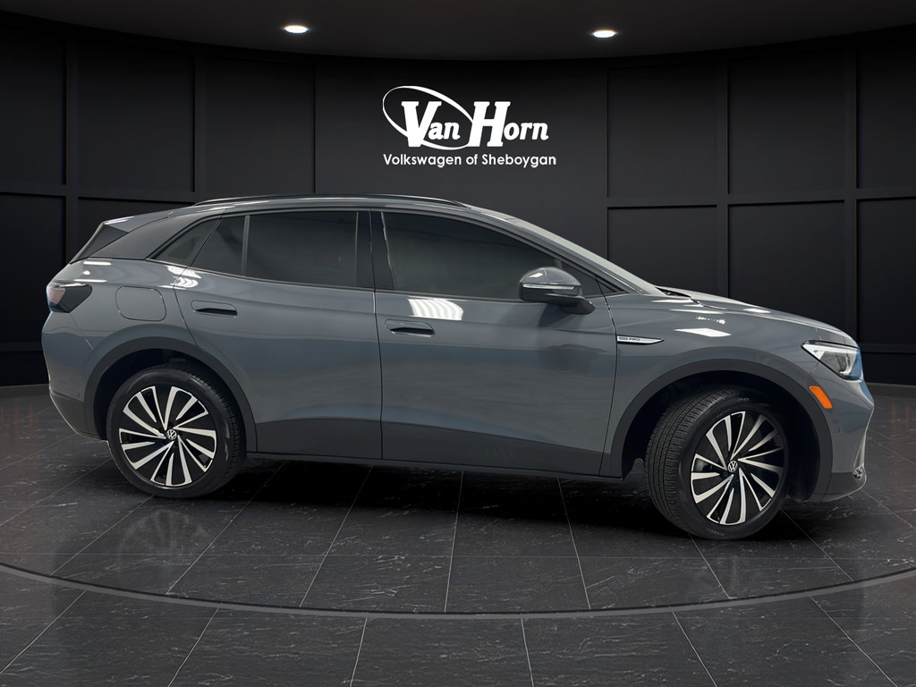 Used 2025 Volkswagen ID.4 Pro AWD/4WD image 8