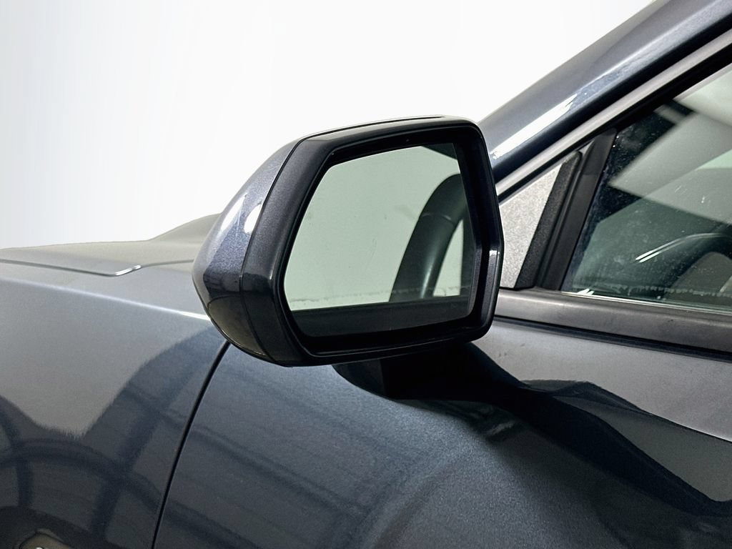 Used 2023 Chevrolet Camaro LT RWD image 33