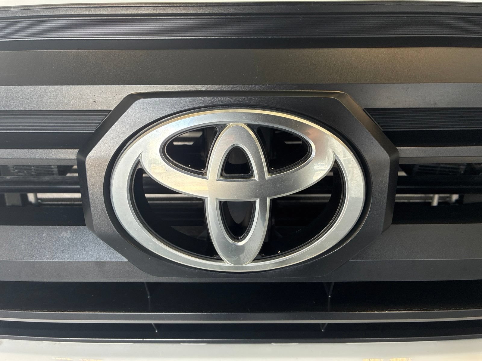 Used 2025 Toyota Tacoma SR RWD image 10