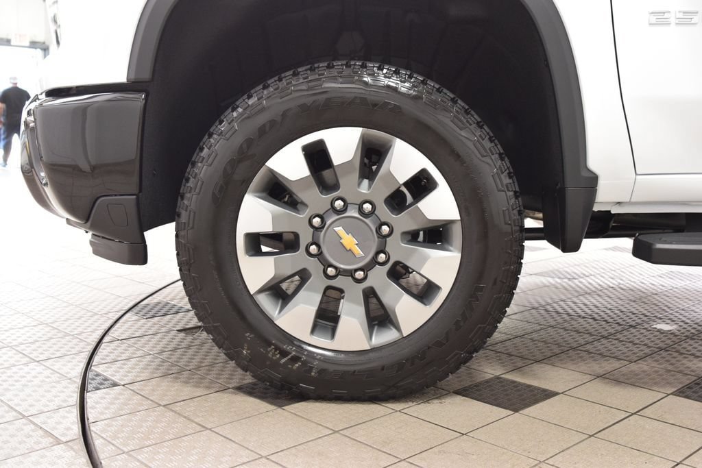 New 2026 Chevrolet Silverado 2500 Custom w/ Custom Value Package AWD/4WD image 29