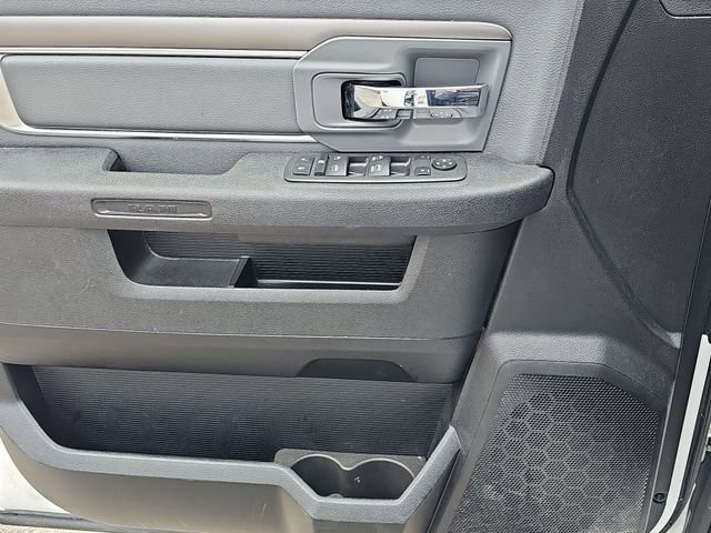 Used 2022 RAM 1500 Classic SLT image 22