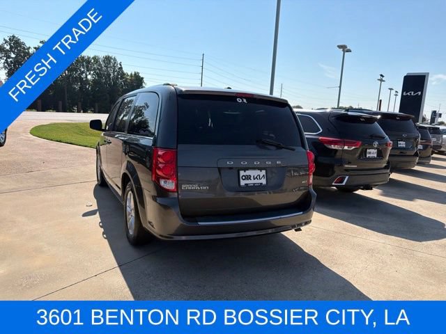 Used 2020 Dodge Grand Caravan SXT FWD image 16