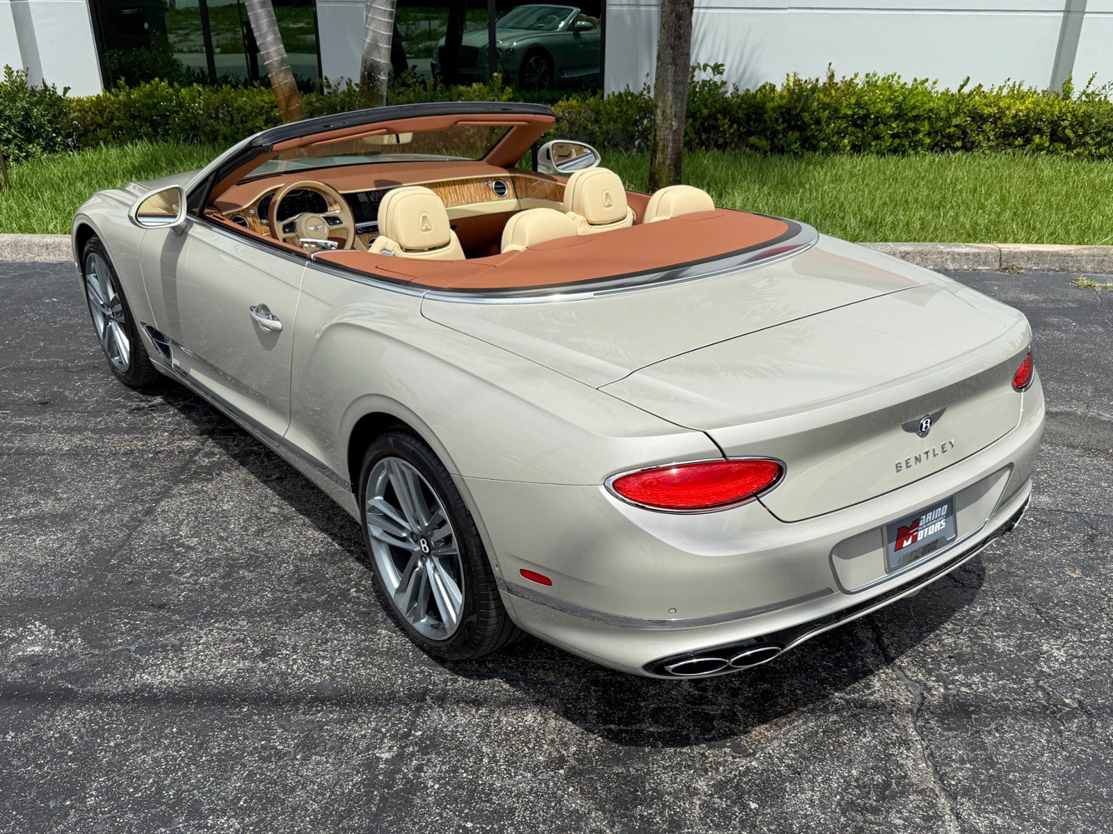 Used 2023 Bentley Continental GT Mulliner AWD/4WD image 19