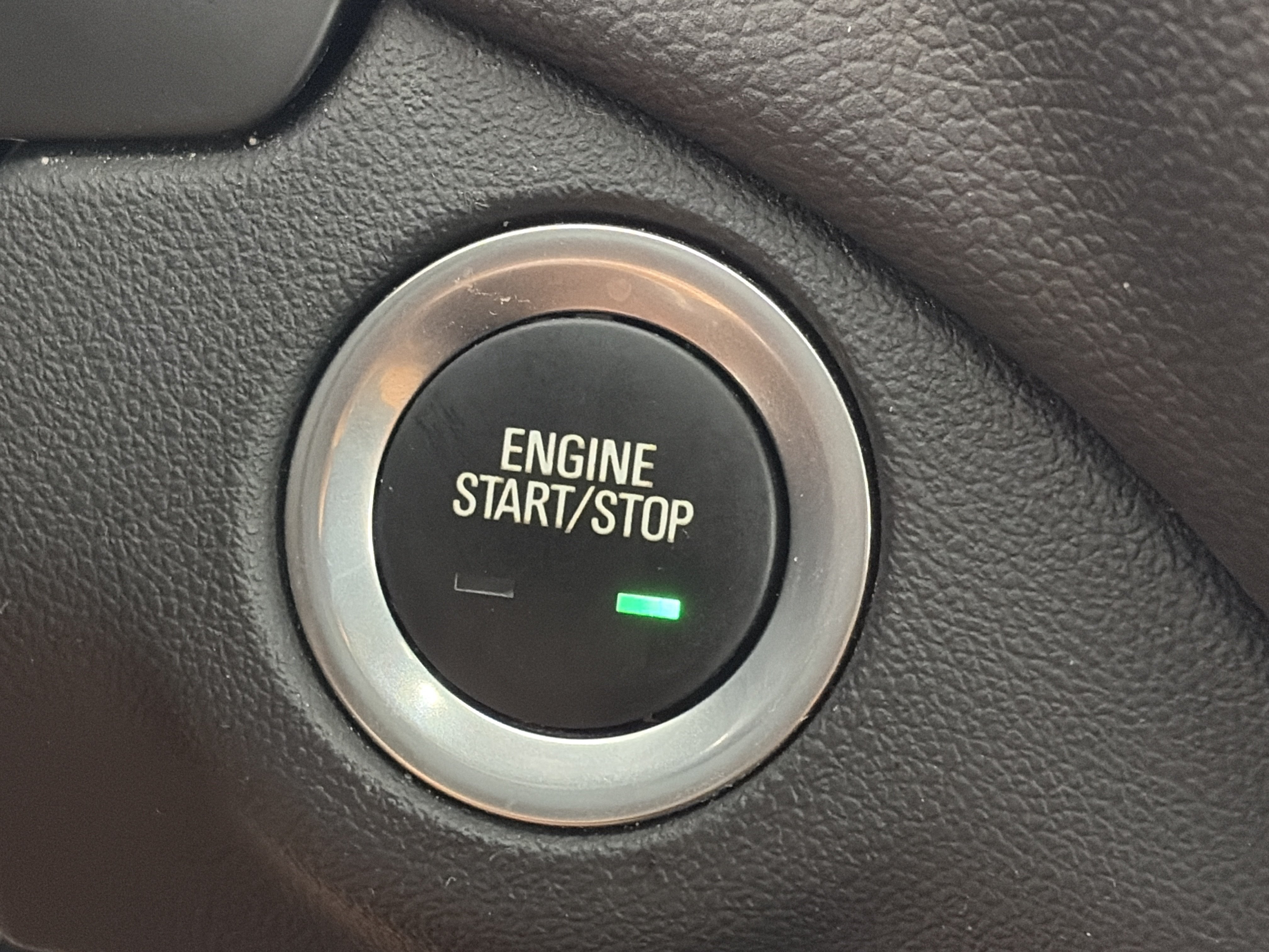 Used 2024 Chevrolet Equinox LT AWD/4WD image 28