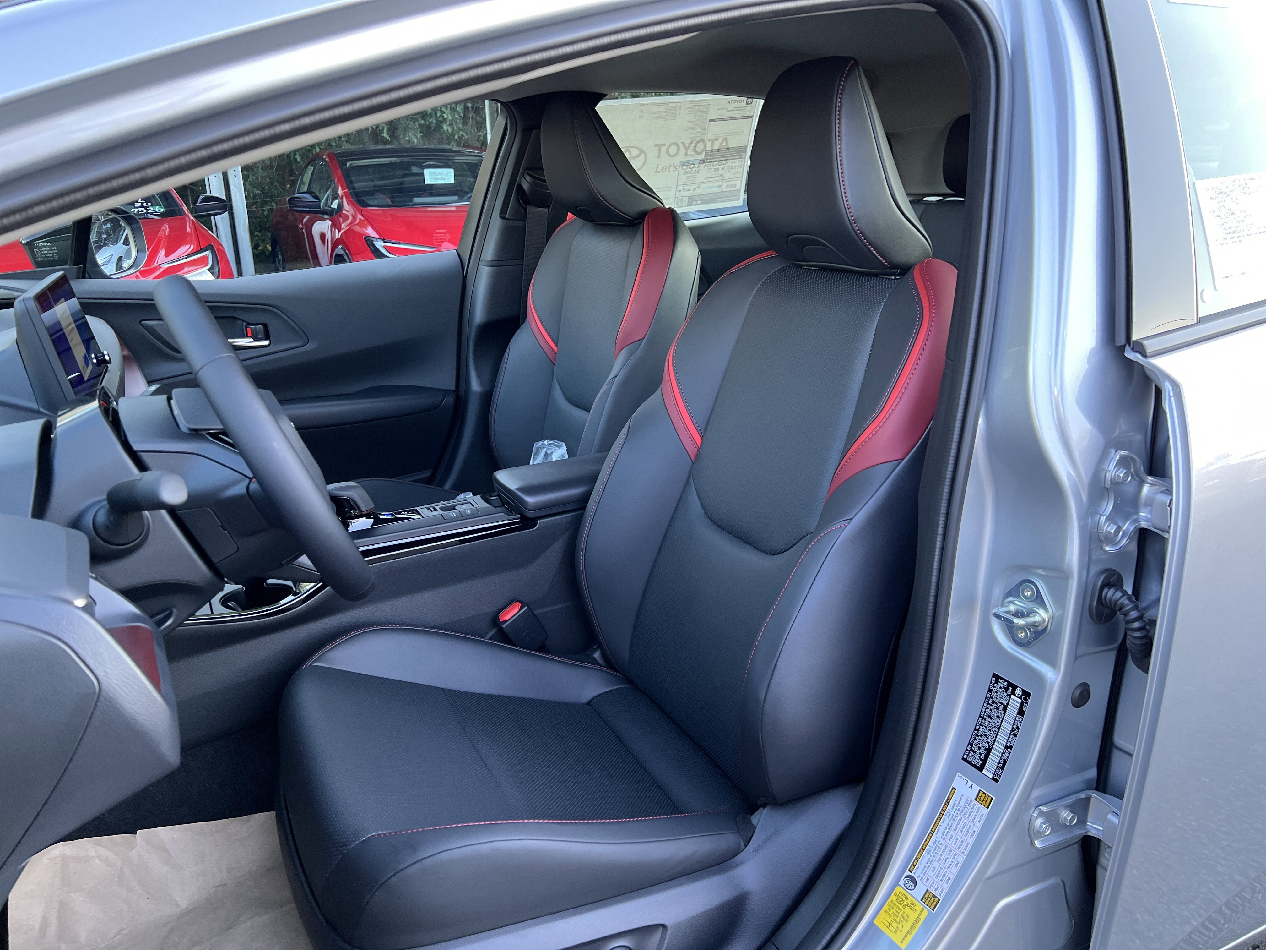 New 2026 Toyota Prius Plug-In Hybrid image 9