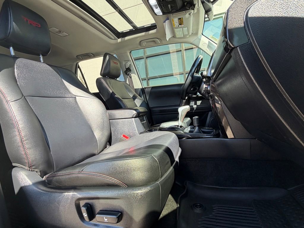 Used 2023 Toyota 4Runner TRD Off-Road Premium w/ Off Road Premium Plus Package image 25