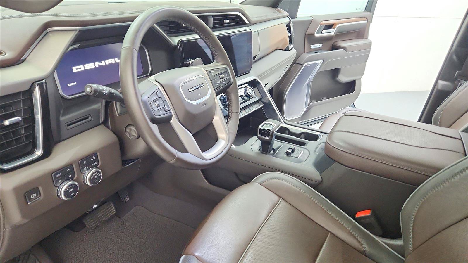 Used 2023 GMC Sierra 1500 Denali AWD/4WD image 17