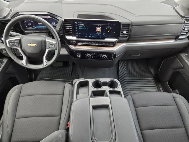 Used 2024 Chevrolet Silverado 1500 LT AWD/4WD image 25