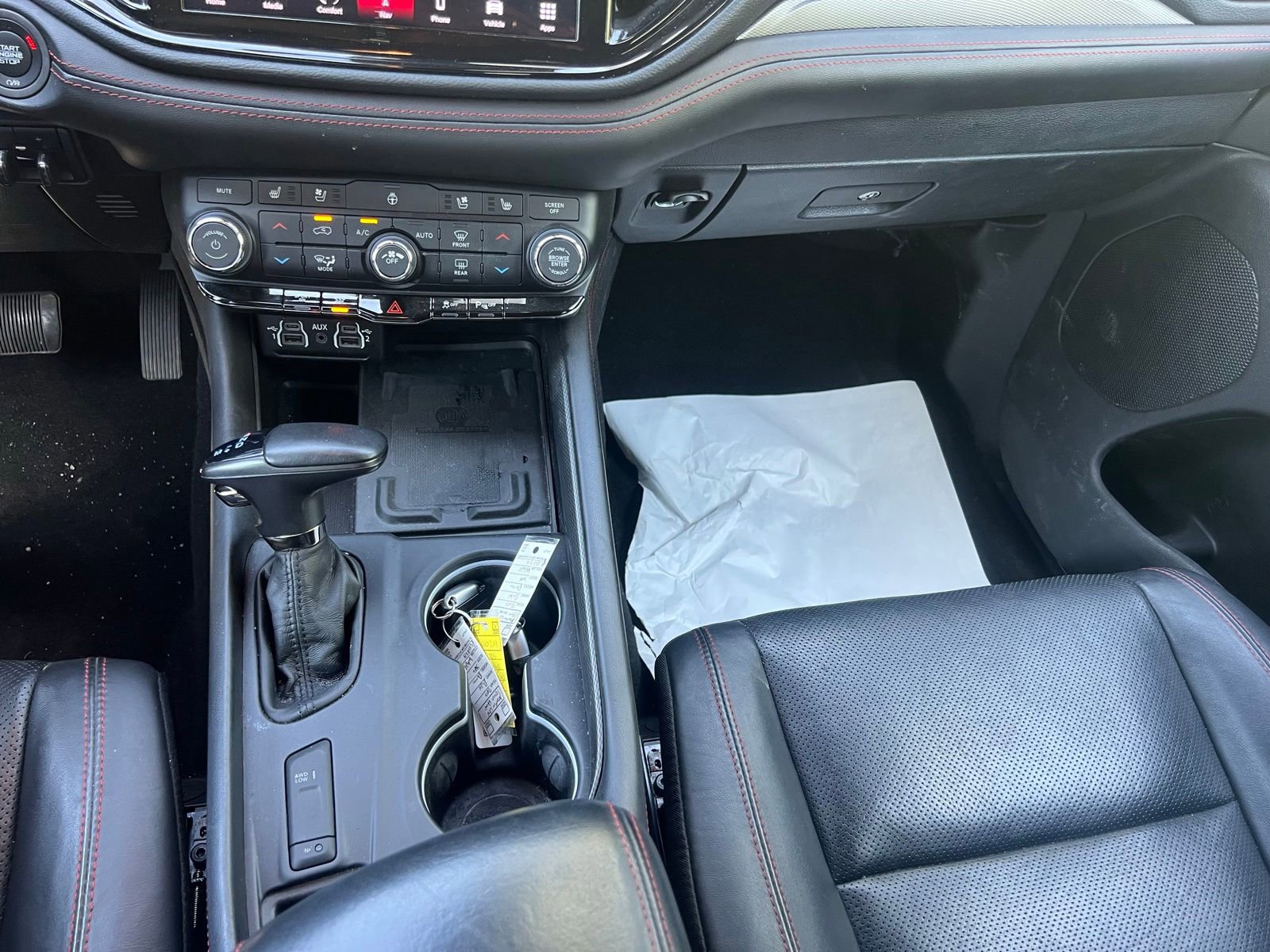 Used 2023 Dodge Durango R/T AWD/4WD image 34