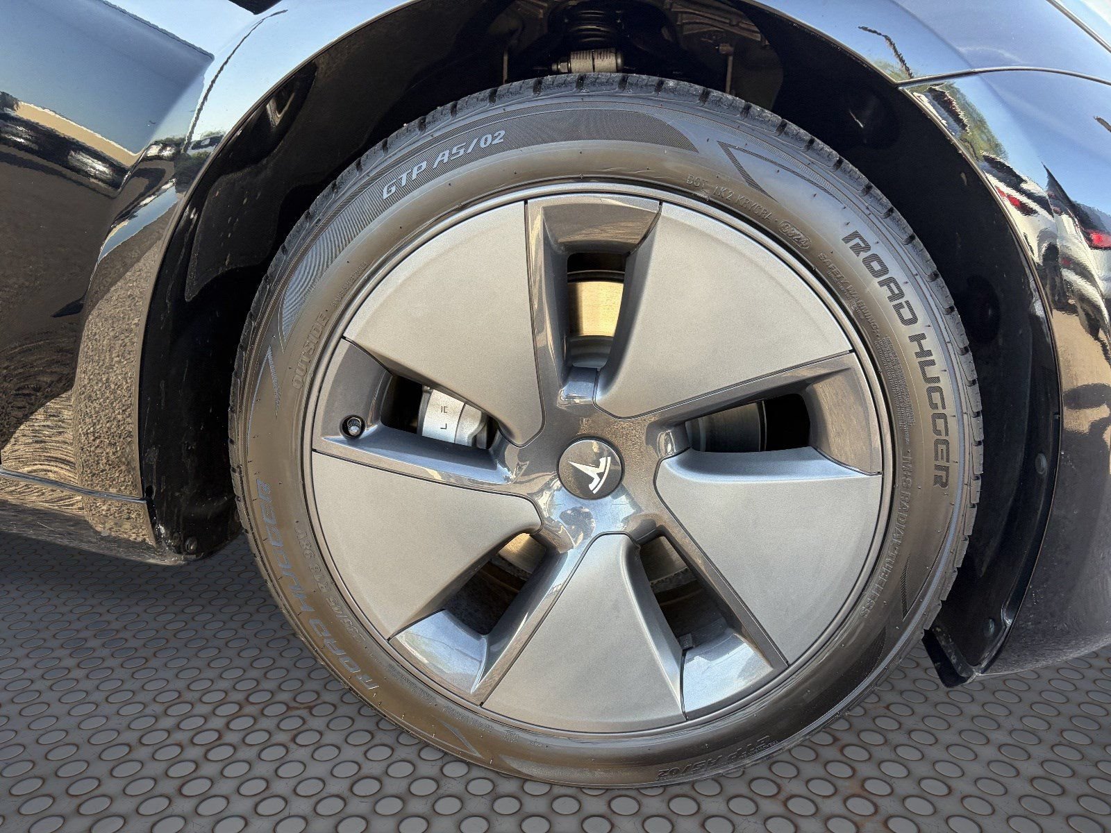 Used 2023 Tesla Model 3 Standard Range RWD image 10