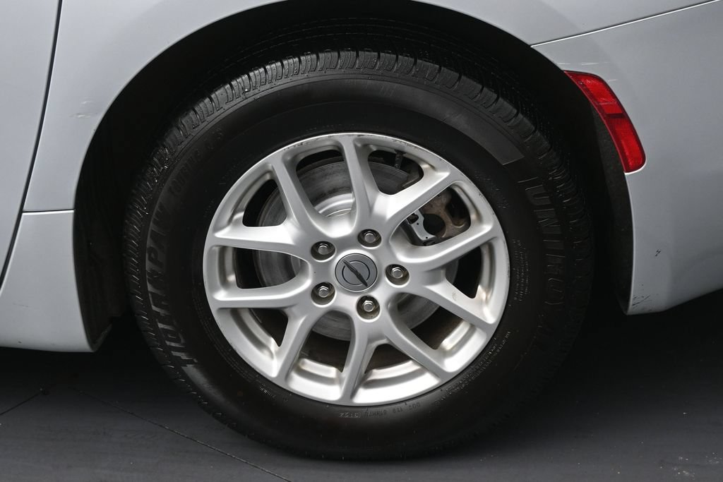 Used 2022 Chrysler Voyager LX FWD image 33