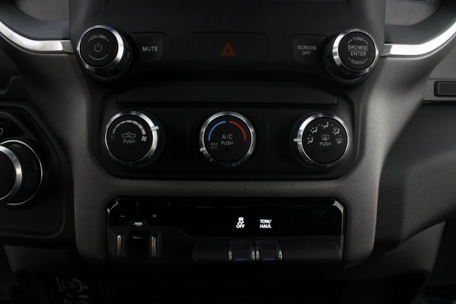 Used 2024 RAM 2500 Big Horn w/ Bed Utility Group image 6