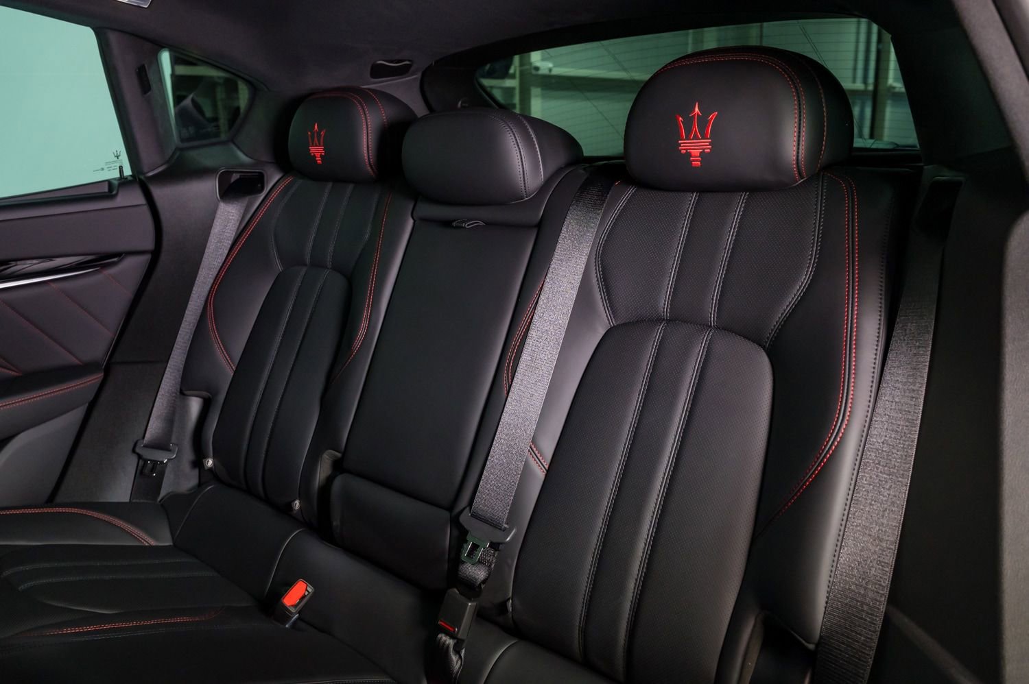 Used 2024 Maserati Levante Modena Ultima image 23