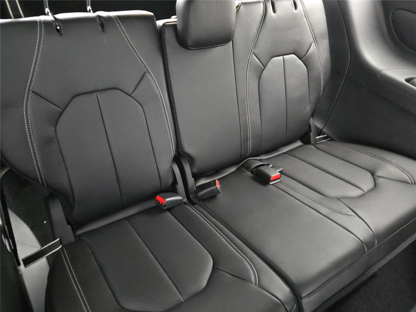 New 2026 Chrysler Voyager LX image 11