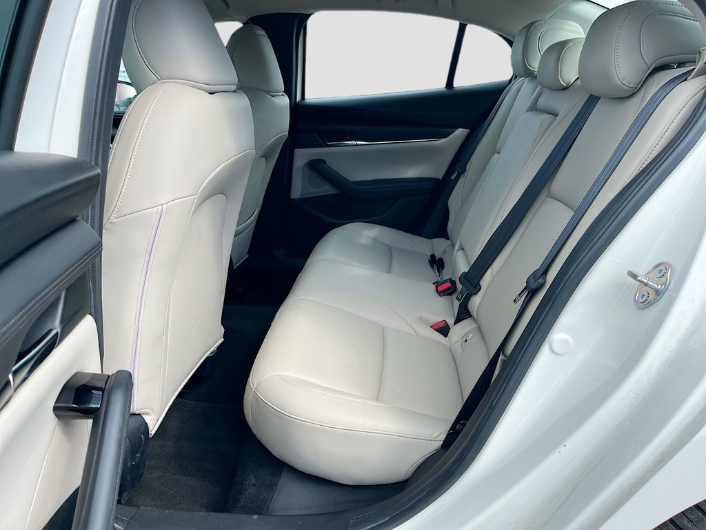 Used 2020 MAZDA MAZDA3 AWD Sedan w/ Preferred Package image 23