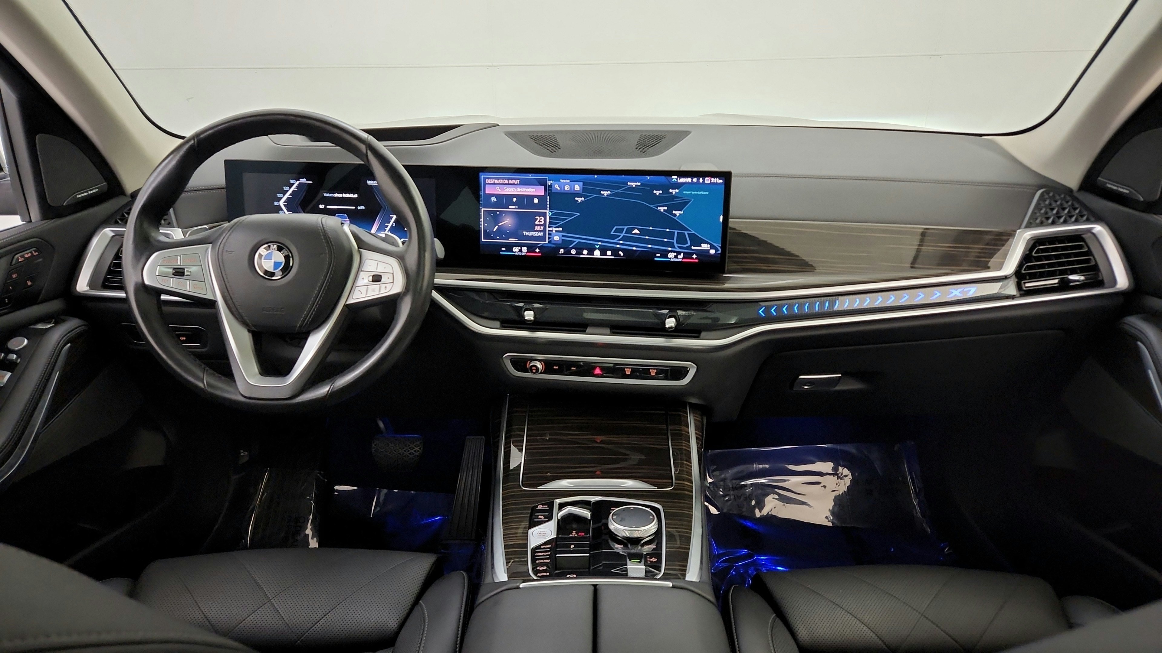 Used 2025 BMW X7 xDrive40i AWD/4WD image 21